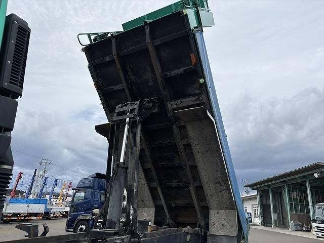 NISSAN DIESEL Quon 2014