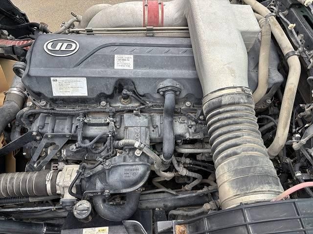 NISSAN DIESEL Quon 2014