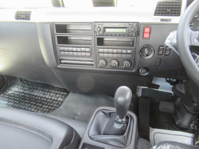 MITSUBISHI FUSOU FIGHTER 2025