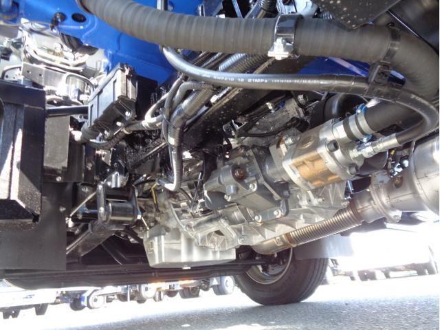 MITSUBISHI CANTER 2024