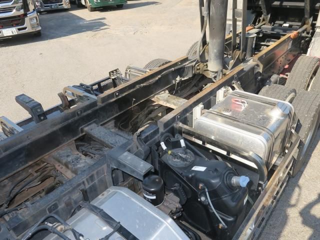 MITSUBISHI FUSOU SUPER GREAT 2021