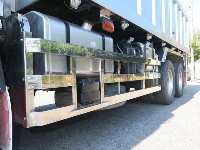 MITSUBISHI FUSOU SUPER GREAT 2021