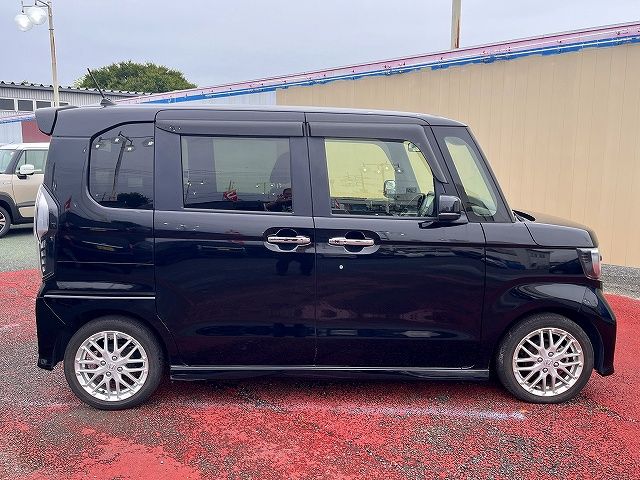 HONDA N BOX CUSTOM 2021