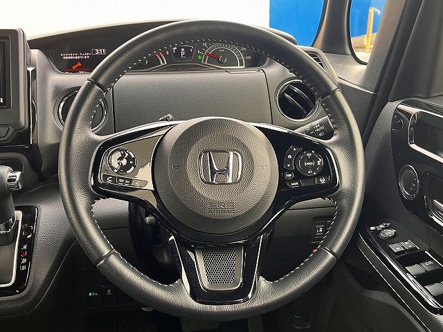 HONDA N BOX CUSTOM 2021