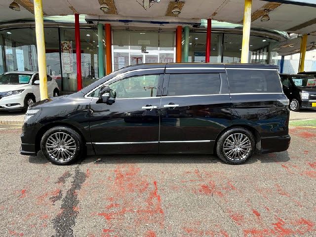 NISSAN ELGRAND 2019