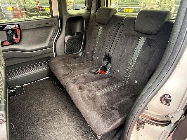 HONDA N BOX CUSTOM 2022