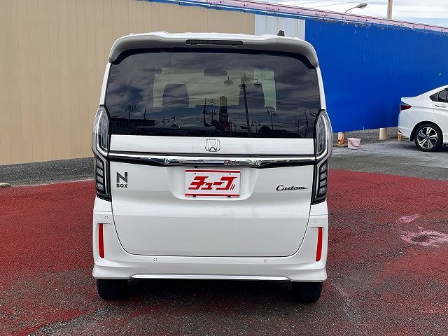HONDA N BOX CUSTOM 2022