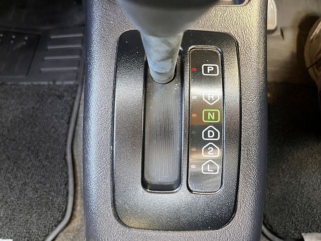 MITSUBISHI PAJERO MINI 2009