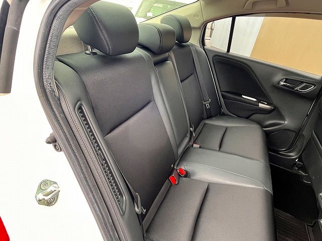 HONDA GRACE HYBRID 2014