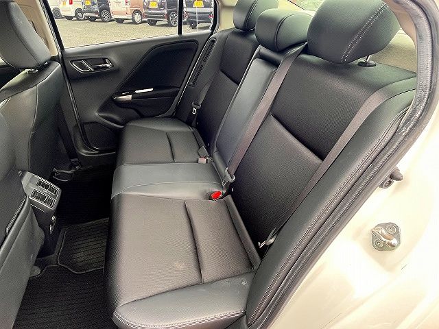 HONDA GRACE HYBRID 2014