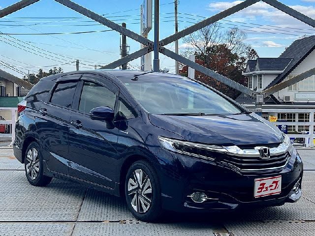 HONDA SHUTTLE HYBRID 2015