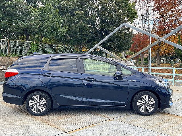 HONDA SHUTTLE HYBRID 2015