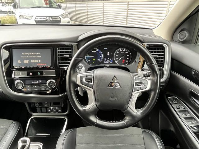 MITSUBISHI OUTLANDER PHEV 2019