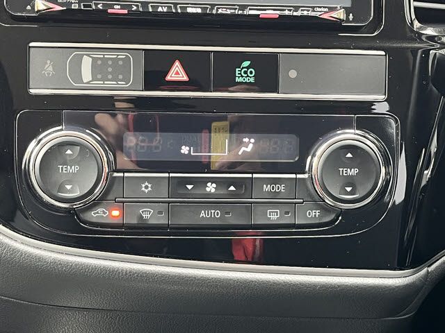 MITSUBISHI OUTLANDER PHEV 2019