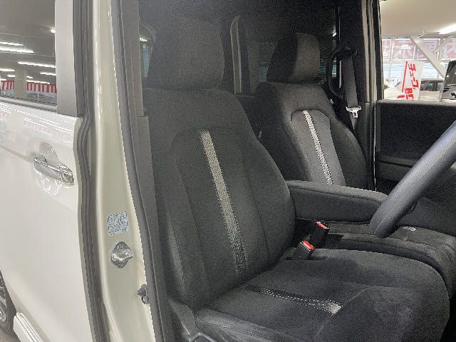 HONDA N BOX CUSTOM 2022