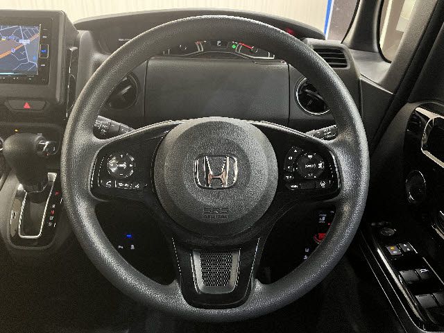 HONDA N BOX CUSTOM 2022