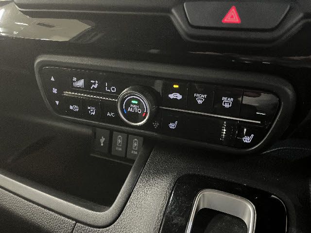 HONDA N BOX CUSTOM 2022