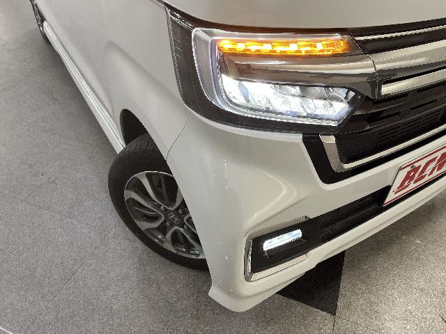 HONDA N BOX CUSTOM 2022