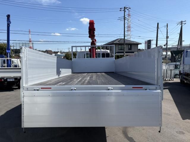 MITSUBISHI FUSOU FIGHTER 2024