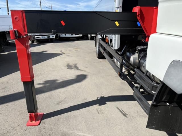 MITSUBISHI FUSOU FIGHTER 2024