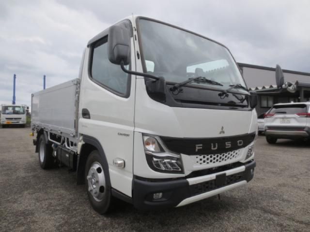 MITSUBISHI CANTER 2021