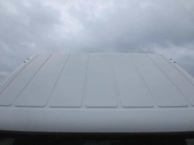 MITSUBISHI CANTER 2021