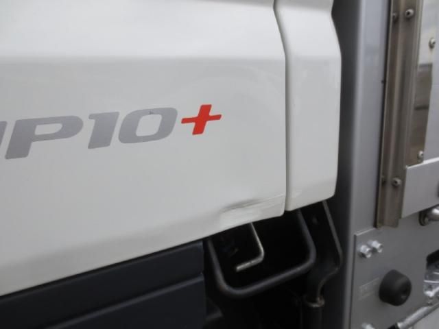 MITSUBISHI CANTER 2021