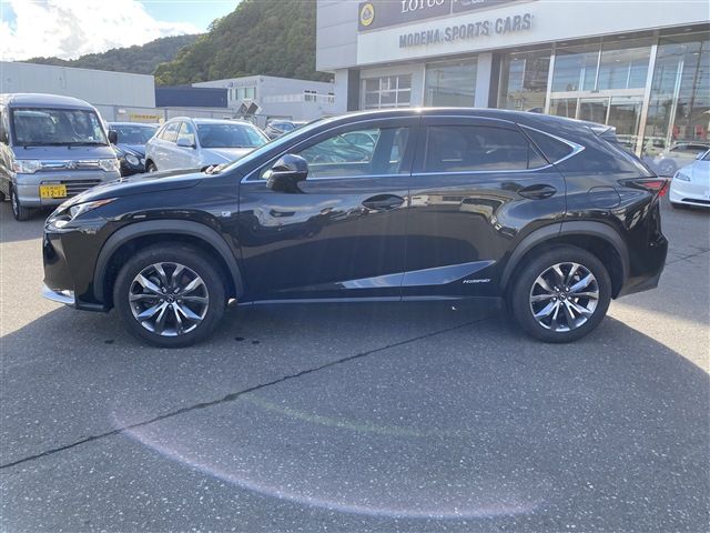 TOYOTA LEXUS NX300h AWD 2015