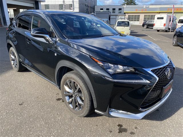 TOYOTA LEXUS NX300h AWD 2015