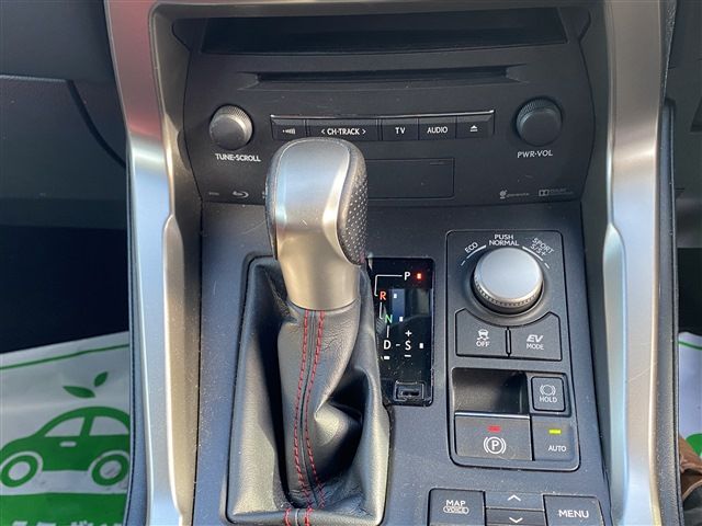 TOYOTA LEXUS NX300h AWD 2015