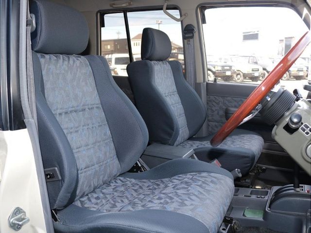 TOYOTA LANDCRUISER van 1998