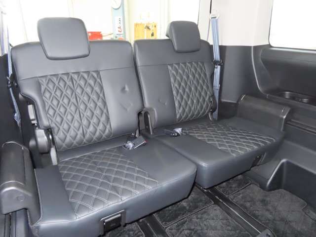 MITSUBISHI DELICA D:5 4WD 2025