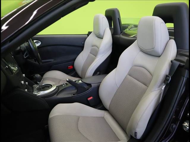 NISSAN FAIRLADY Z roadstar 2012