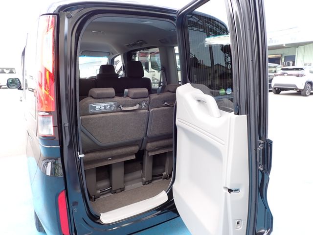 HONDA STEPWAGON 2020