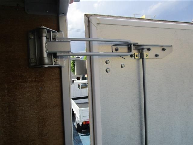 MAZDA BONGO truck 1.15t 2WD 2016