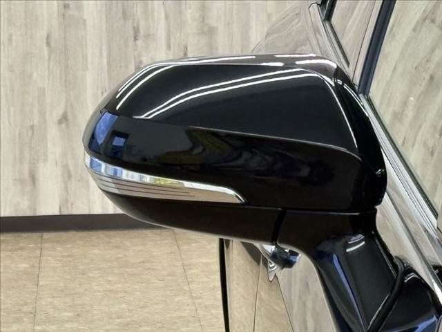 TOYOTA CROWN sedan hybrid 2018