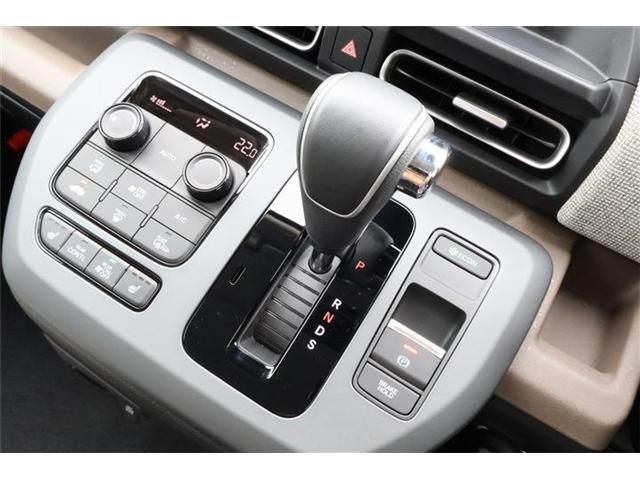 HONDA FREED 4WD 2025