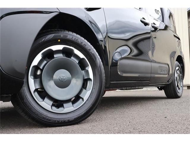 TOYOTA SIENTA HYBRID 2025