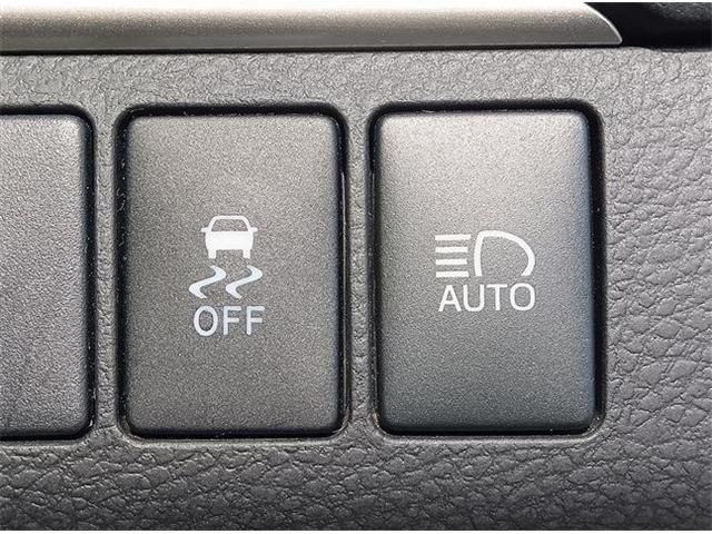 TOYOTA HARRIER 2WD 2014