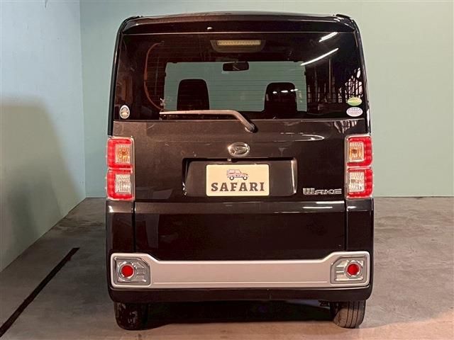 DAIHATSU WAKE 4WD 2016