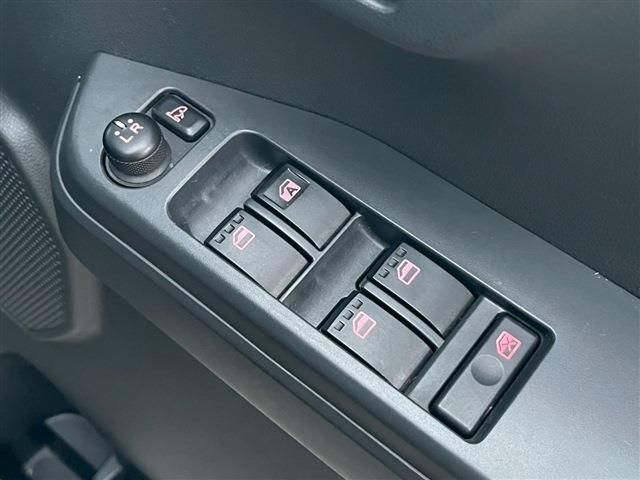 DAIHATSU WAKE 4WD 2016