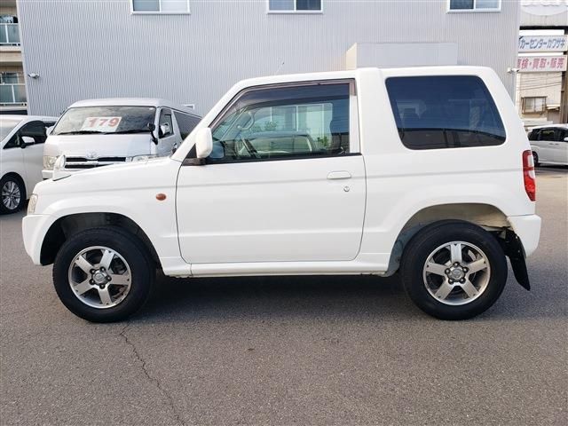 MITSUBISHI PAJERO MINI 2009