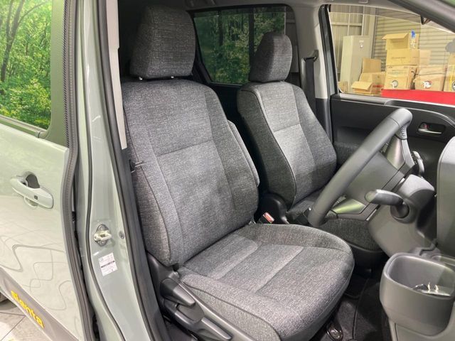 TOYOTA SIENTA HYBRID 2024