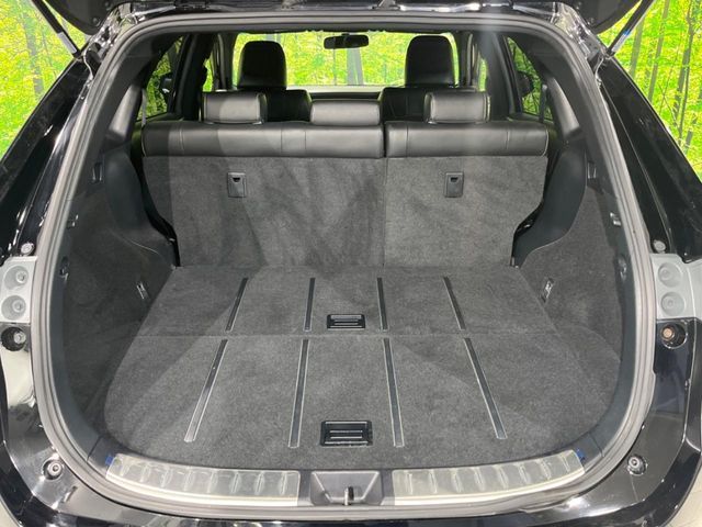 TOYOTA HARRIER 4WD 2015