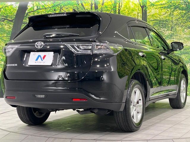 TOYOTA HARRIER 4WD 2015