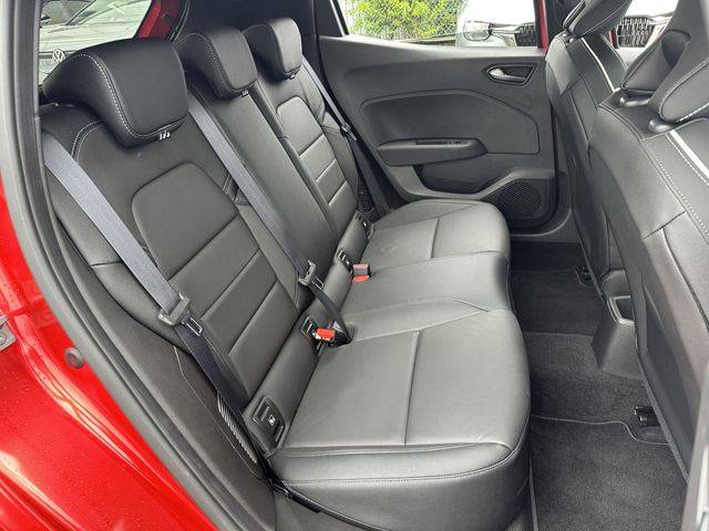 RENAULT RENAULT LUTECIA 2024