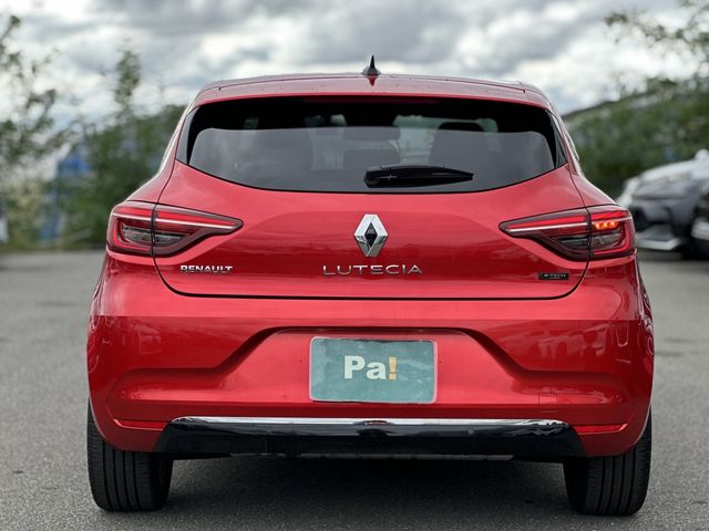 RENAULT RENAULT LUTECIA 2024