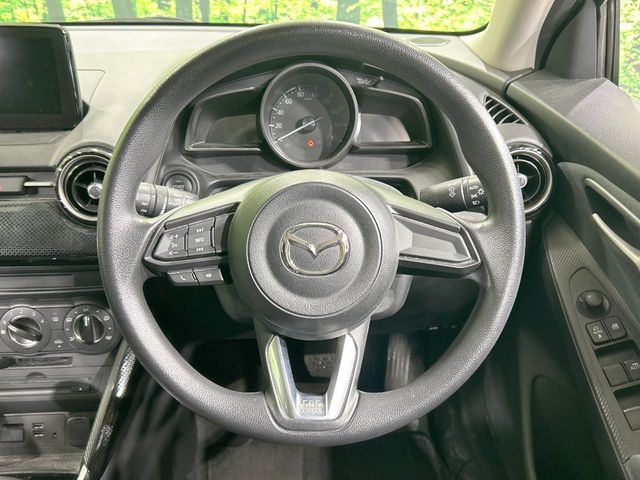 MAZDA DEMIO 2018