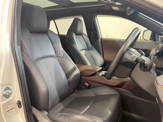 TOYOTA HARRIER HYBRID 2021