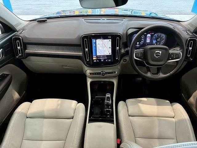 VOLVO VOLVO XC40 2021